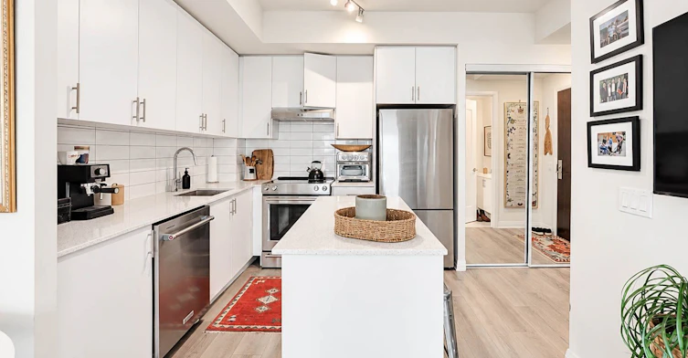 1019-9000 Jane Street, Vaughan, ON, L4K 0M6 - 6