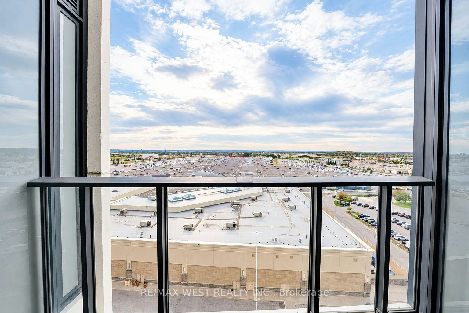 1019-9000 Jane Street, Vaughan, ON, L4K 0M6 - 21