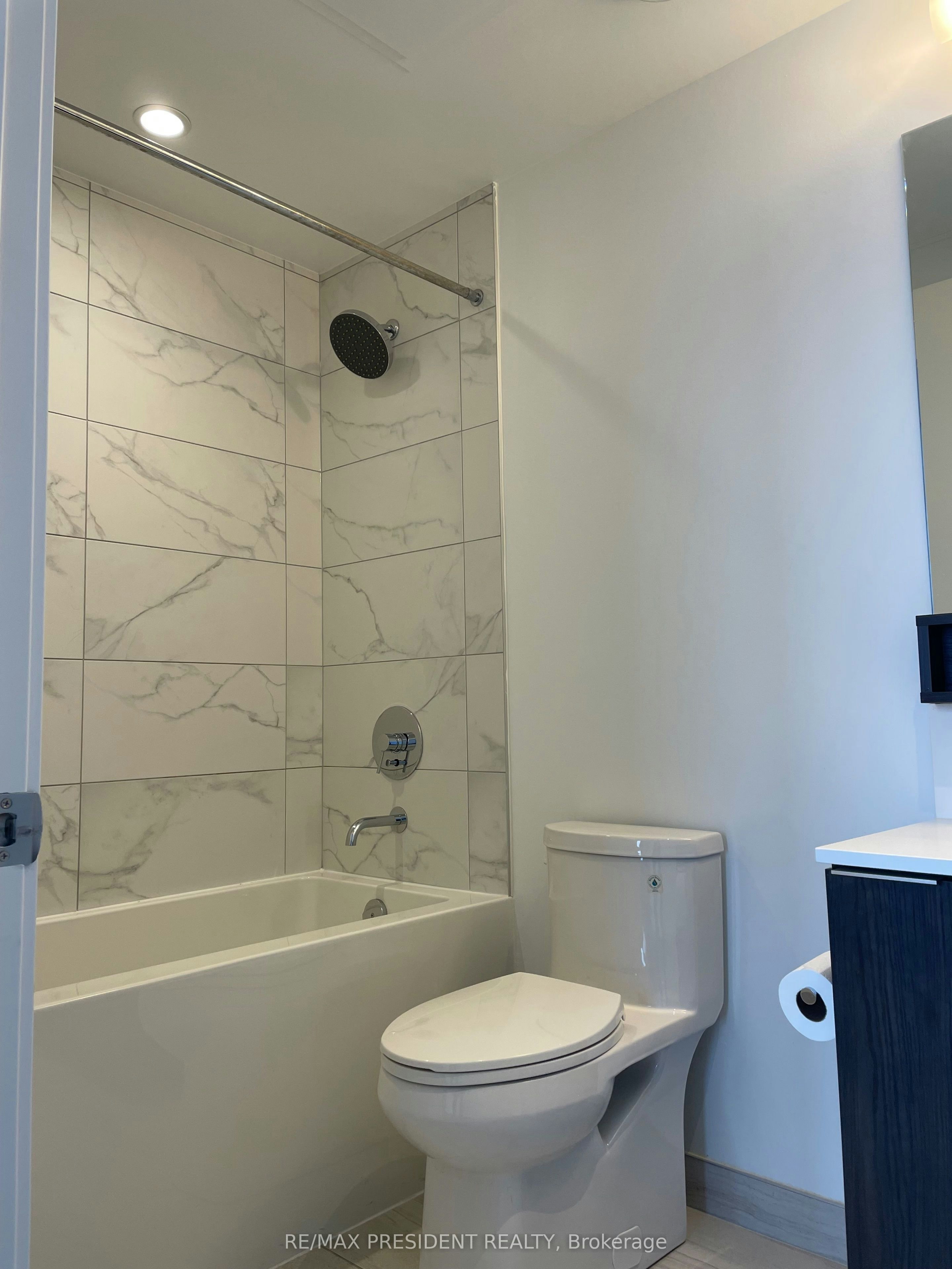 4707-5 Buttermill Avenue, Vaughan, ON, L4K 0J5 - 9