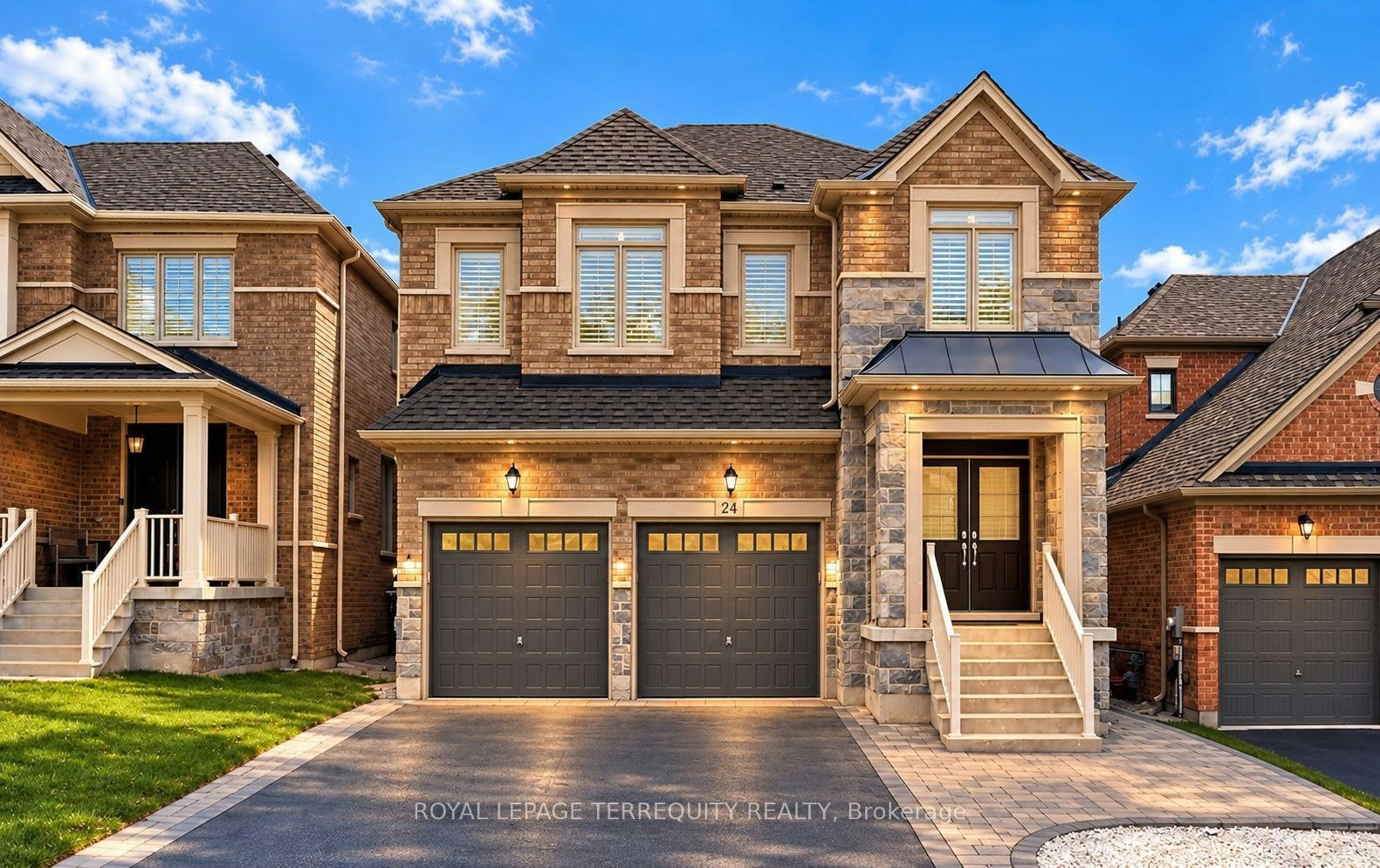 24 Hydrangea Hollow, East Gwillimbury, ON, L9N 0T3