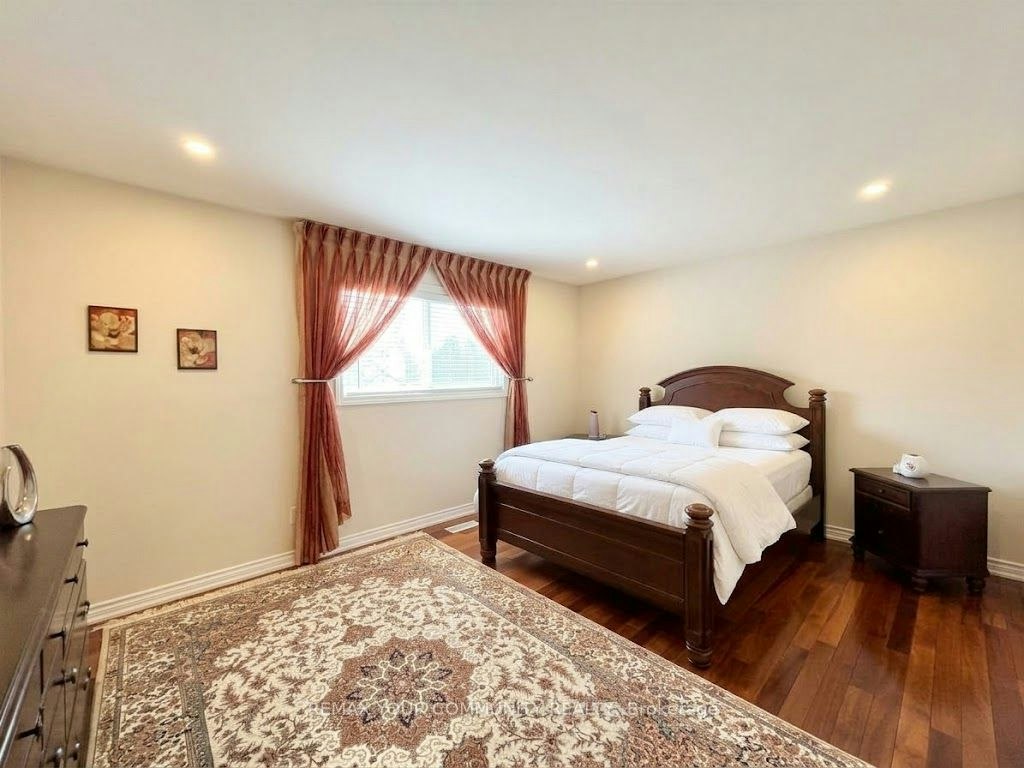 31 Oak Avenue, Richmond Hill, ON, L4C 6R5 - 13