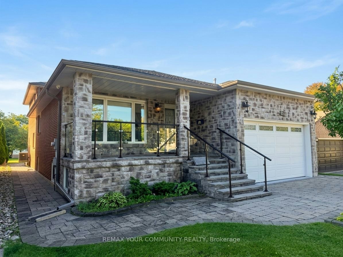 31 Oak Avenue, Richmond Hill, ON, L4C 6R5 - 2