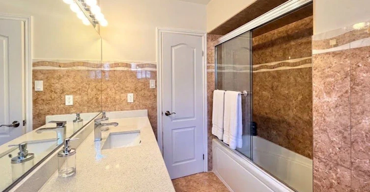 31 Oak Avenue, Richmond Hill, ON, L4C 6R5 - 12