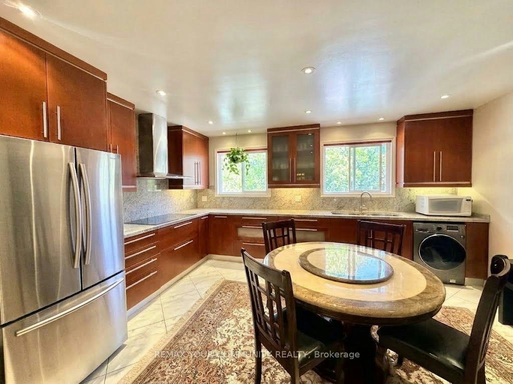31 Oak Avenue, Richmond Hill, ON, L4C 6R5 - 6