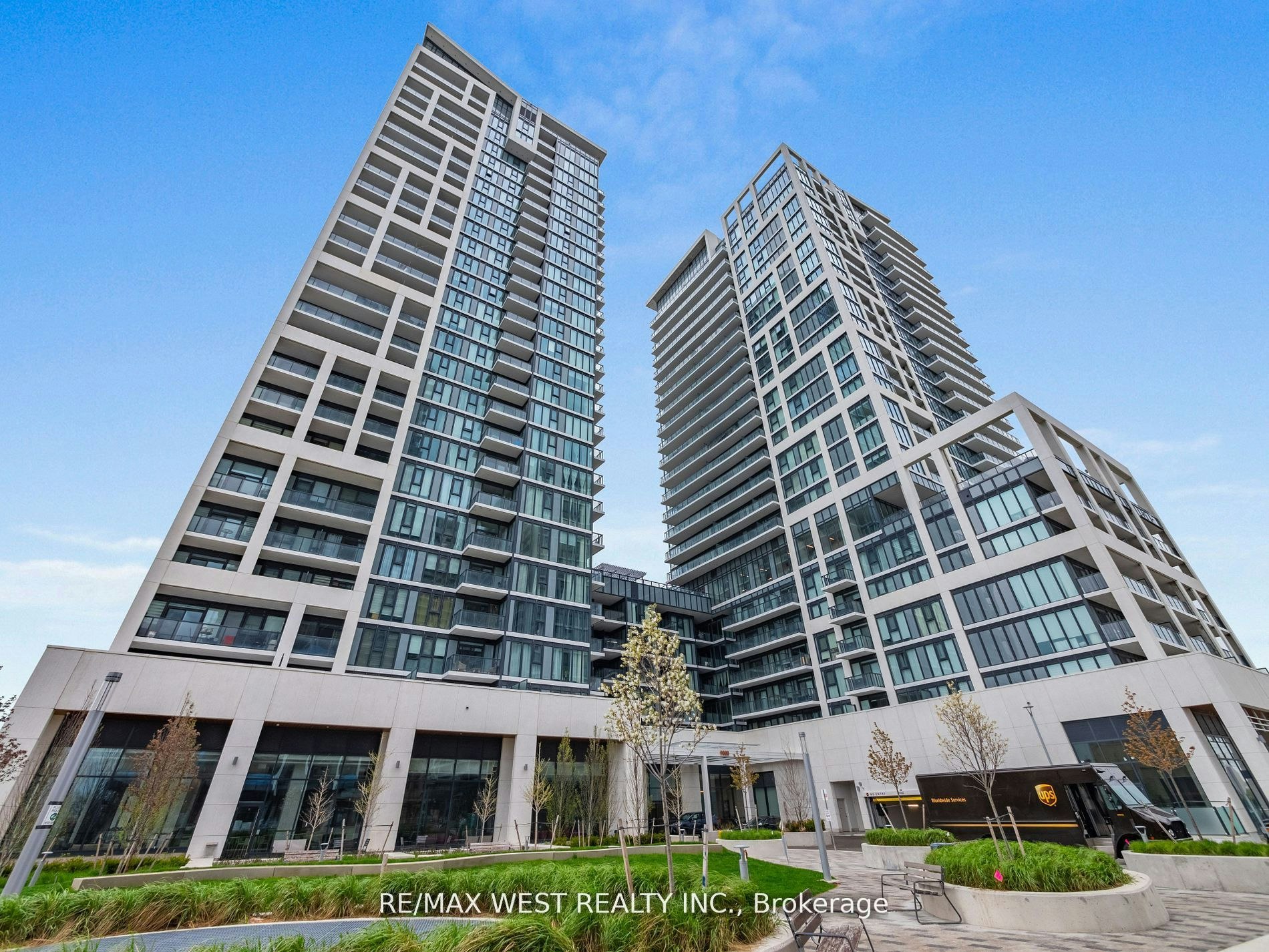 1019-9000 Jane Street, Vaughan, ON, L4K 0M6