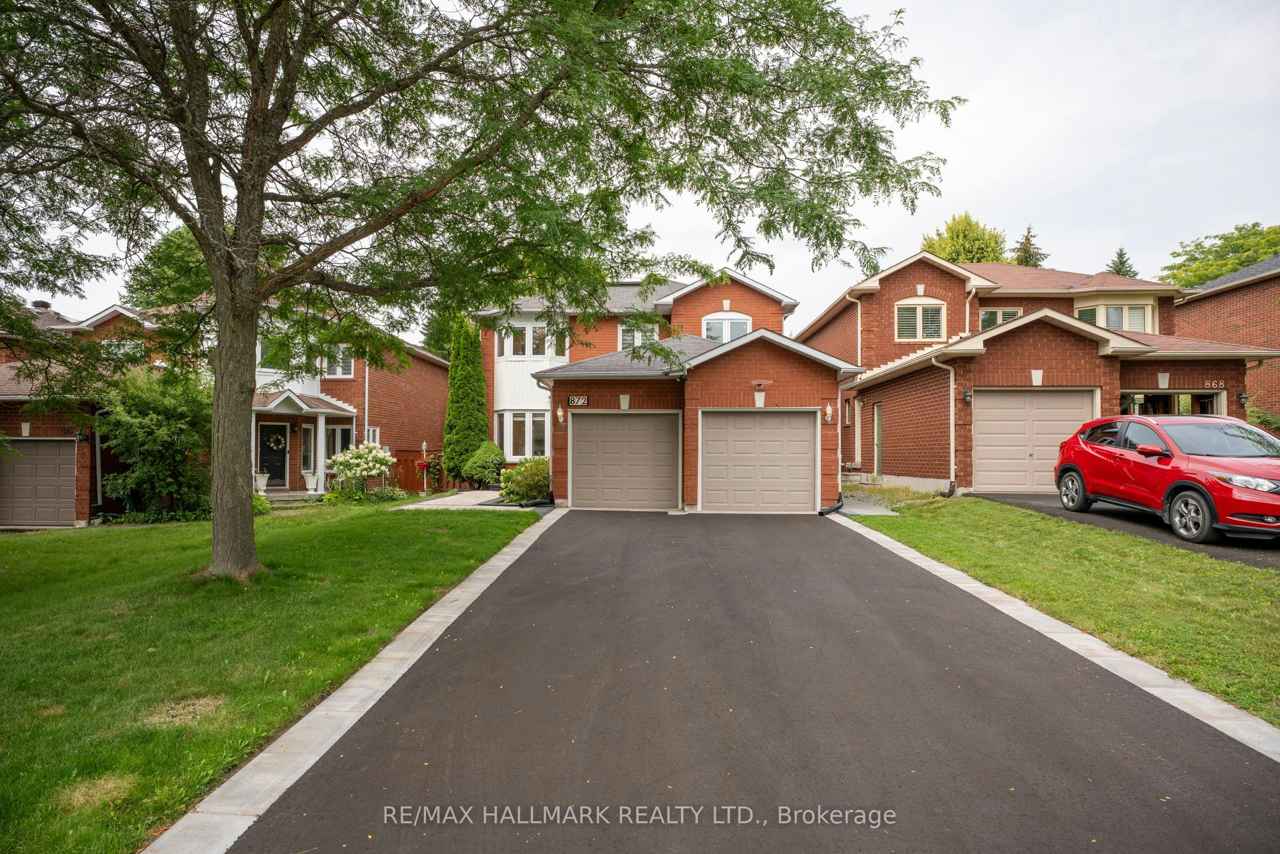 872 Hilton Boulevard, Newmarket, ON, L3X 2H8