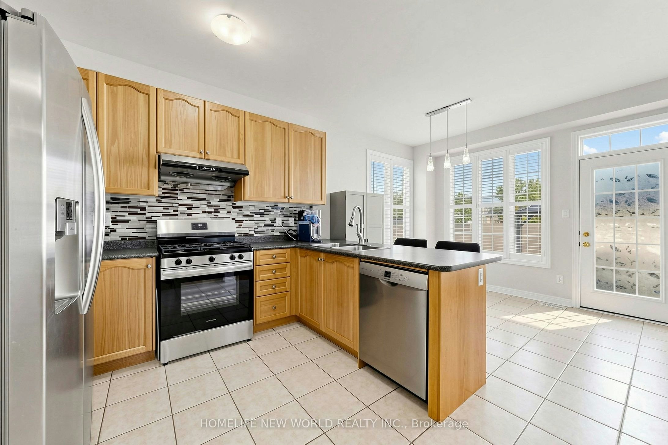 2 Lucida Court, Whitchurch-Stouffville, ON, L4A 1S1 - 15