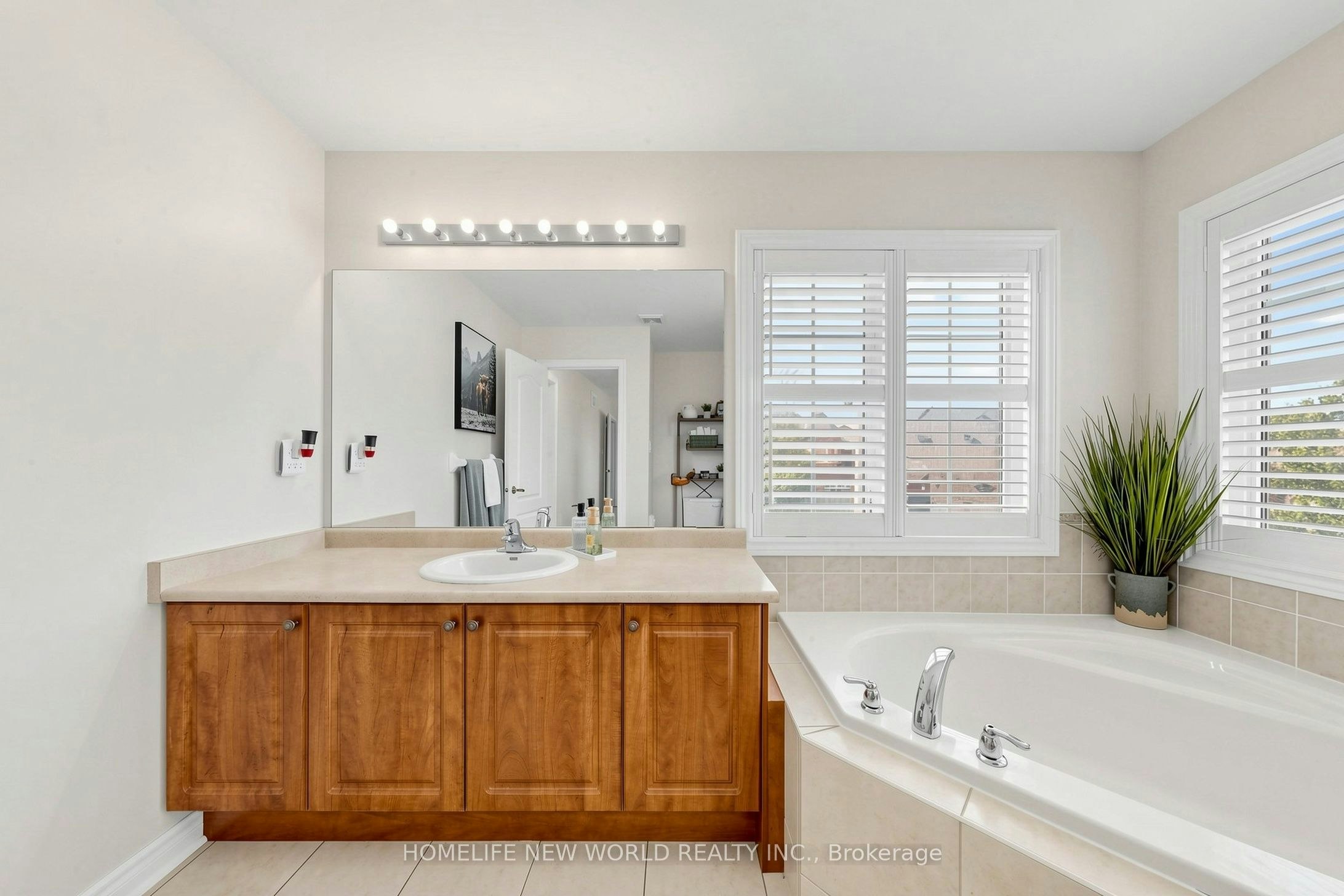 2 Lucida Court, Whitchurch-Stouffville, ON, L4A 1S1 - 23