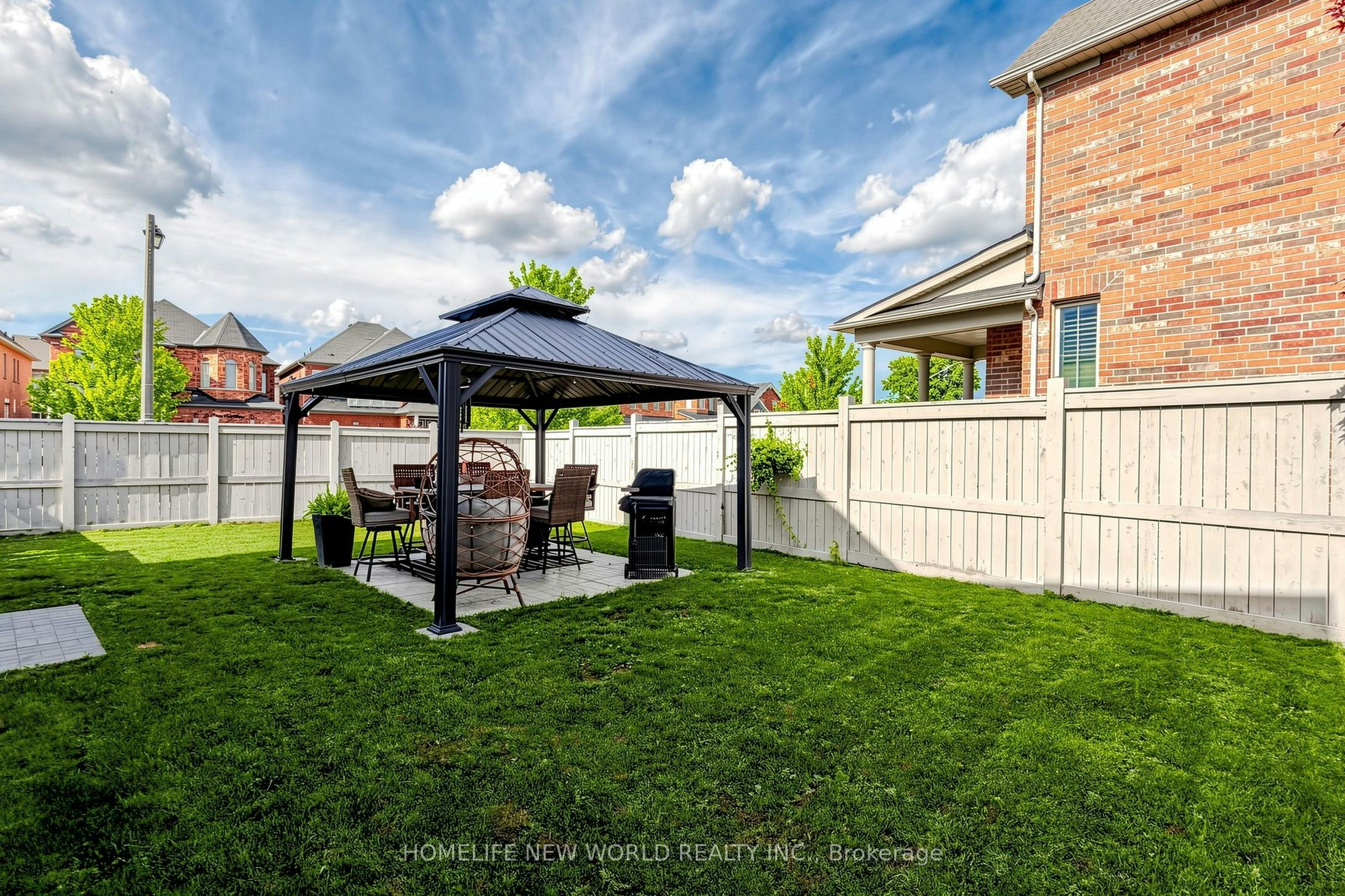 2 Lucida Court, Whitchurch-Stouffville, ON, L4A 1S1 - 40