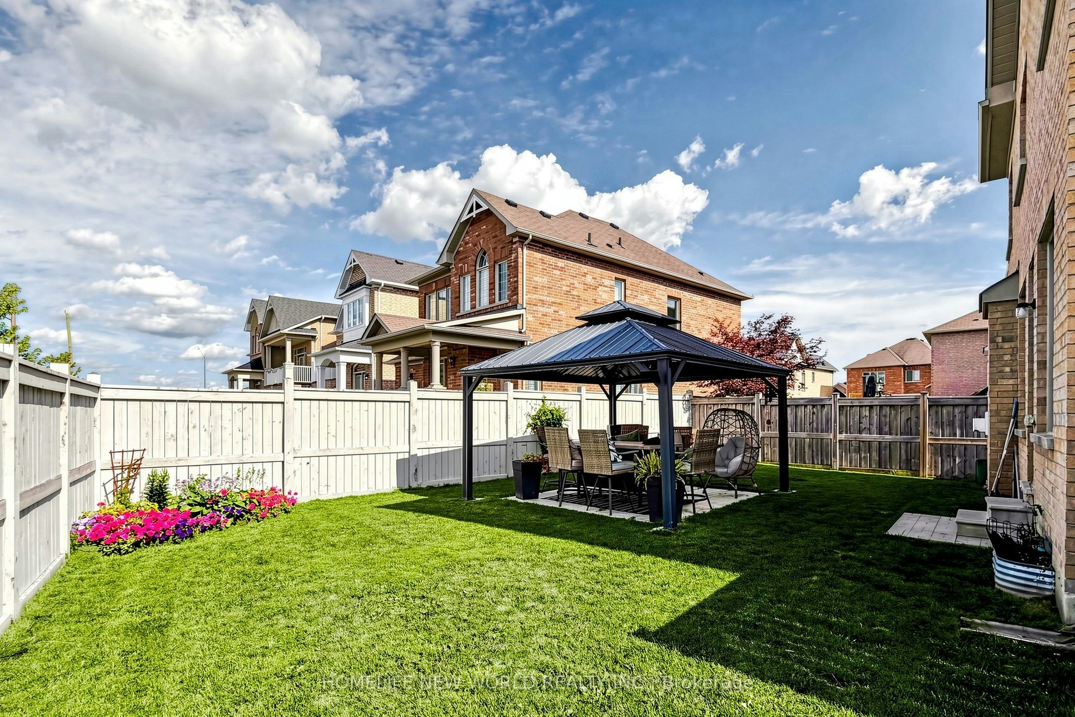 2 Lucida Court, Whitchurch-Stouffville, ON, L4A 1S1 - 39