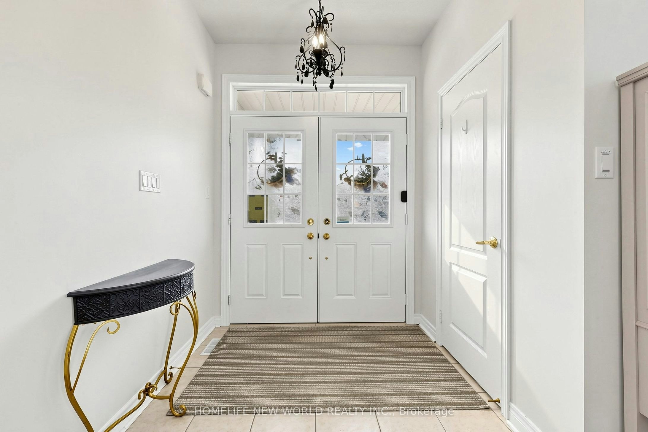 2 Lucida Court, Whitchurch-Stouffville, ON, L4A 1S1 - 2