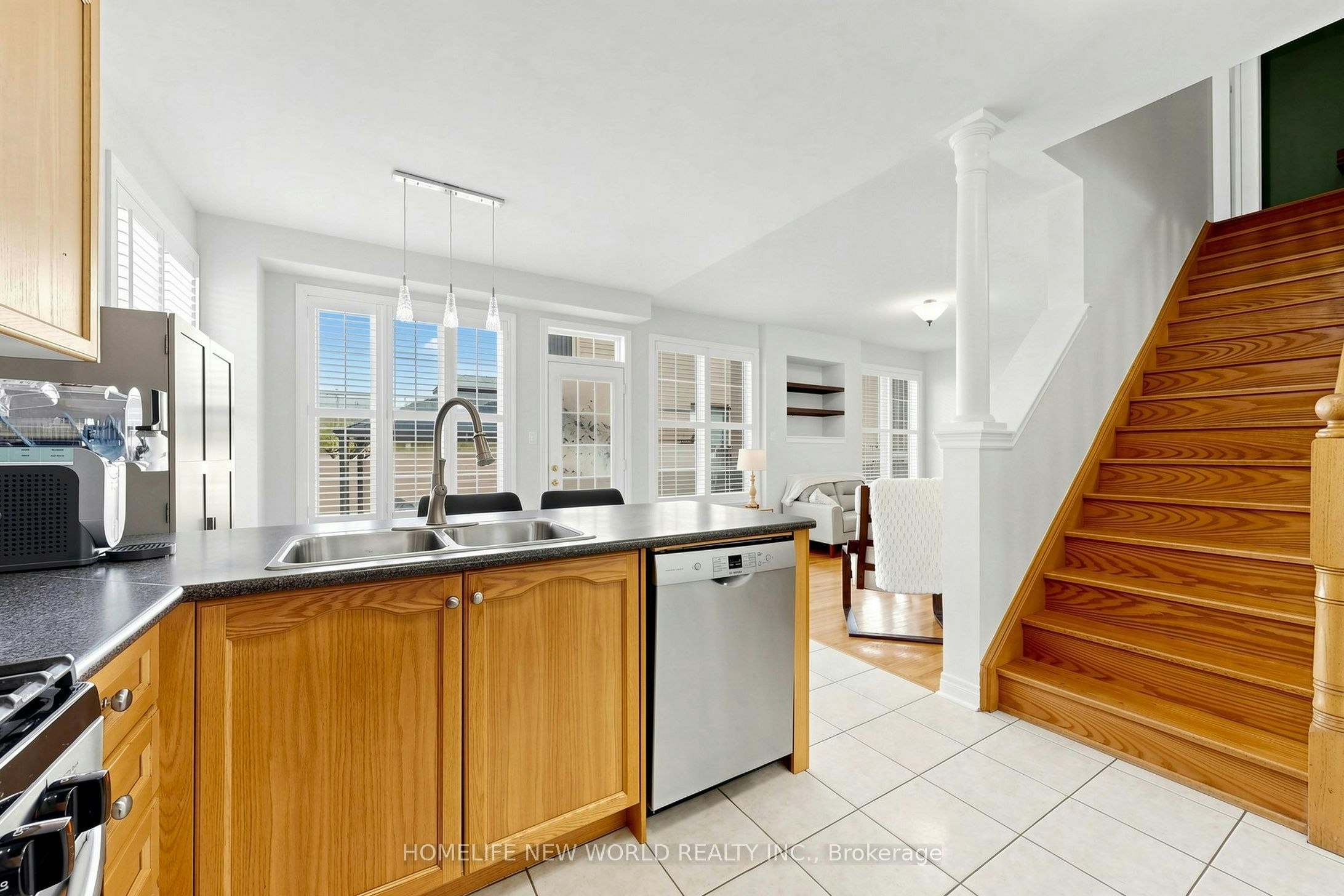 2 Lucida Court, Whitchurch-Stouffville, ON, L4A 1S1 - 16