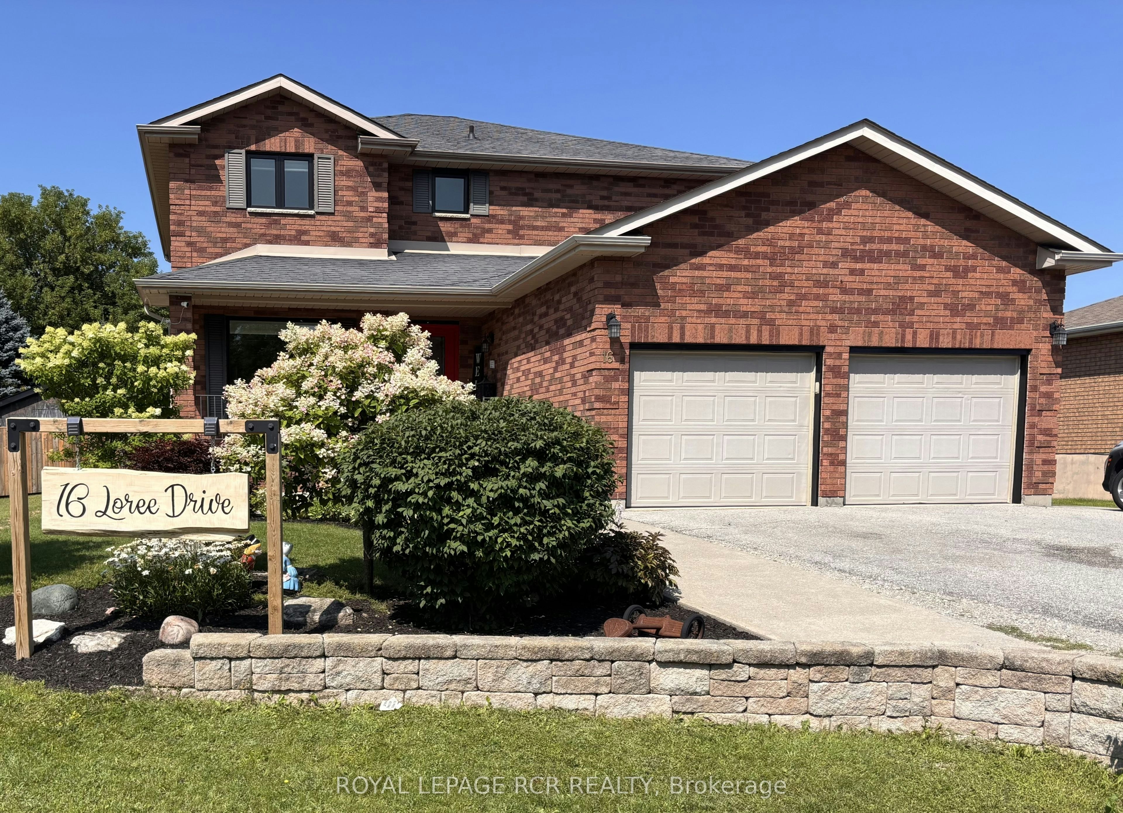 16 Loree Drive, Adjala-Tosorontio, ON, L0M 1J0