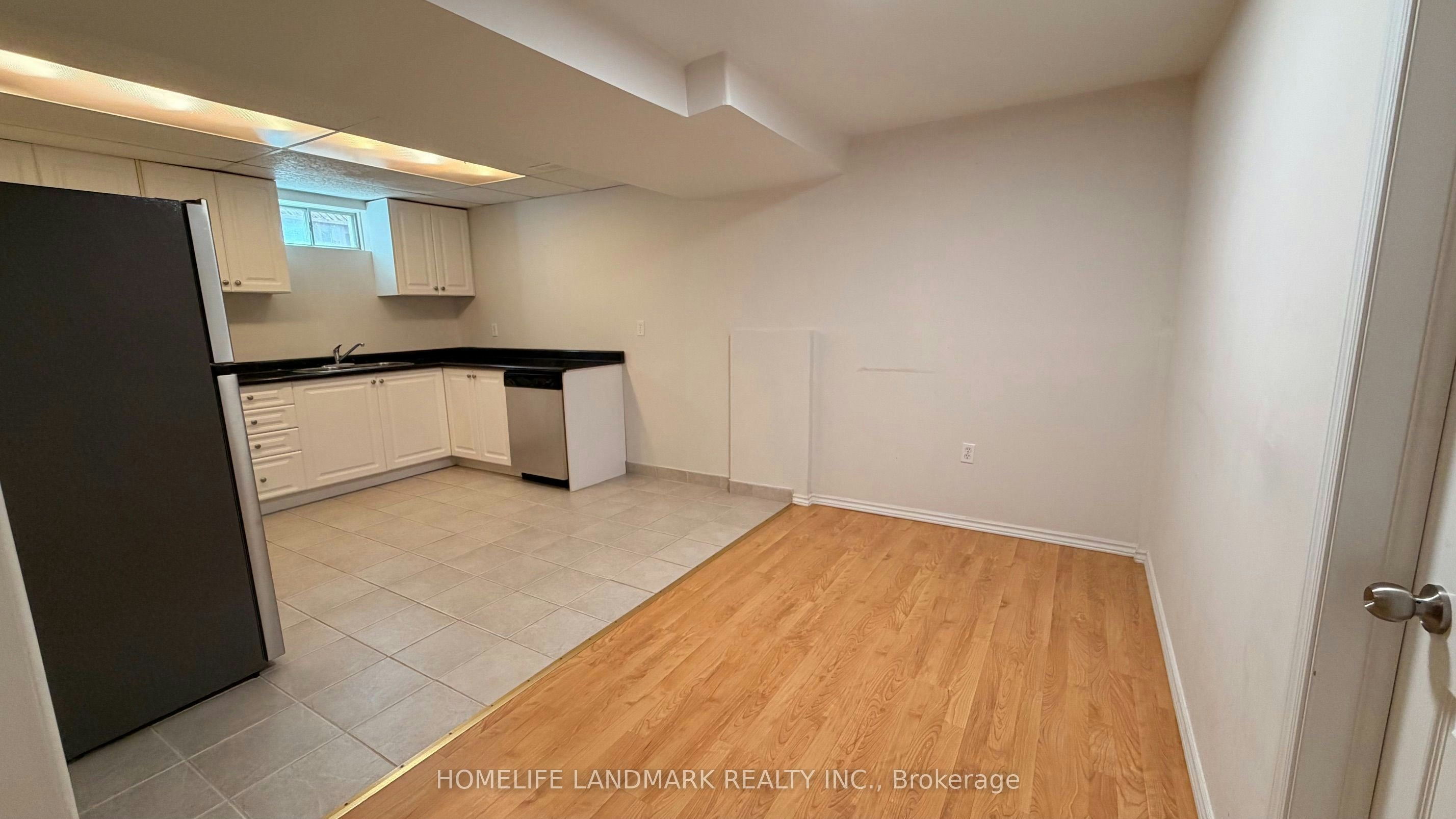 Bsmt-221 Humberland Drive, Richmond Hill, ON, L4E 3T3 - 4