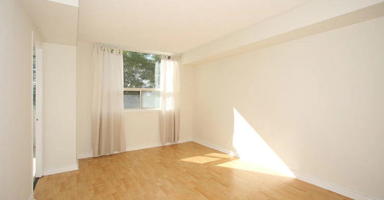 305-40 Harding Boulevard W, Richmond Hill, ON, L4C 9S5 - 17