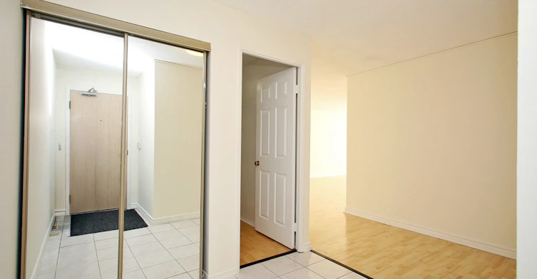 305-40 Harding Boulevard W, Richmond Hill, ON, L4C 9S5 - 28