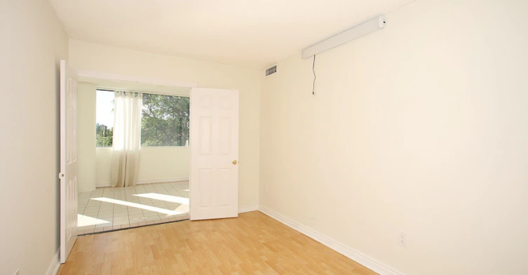 305-40 Harding Boulevard W, Richmond Hill, ON, L4C 9S5 - 23