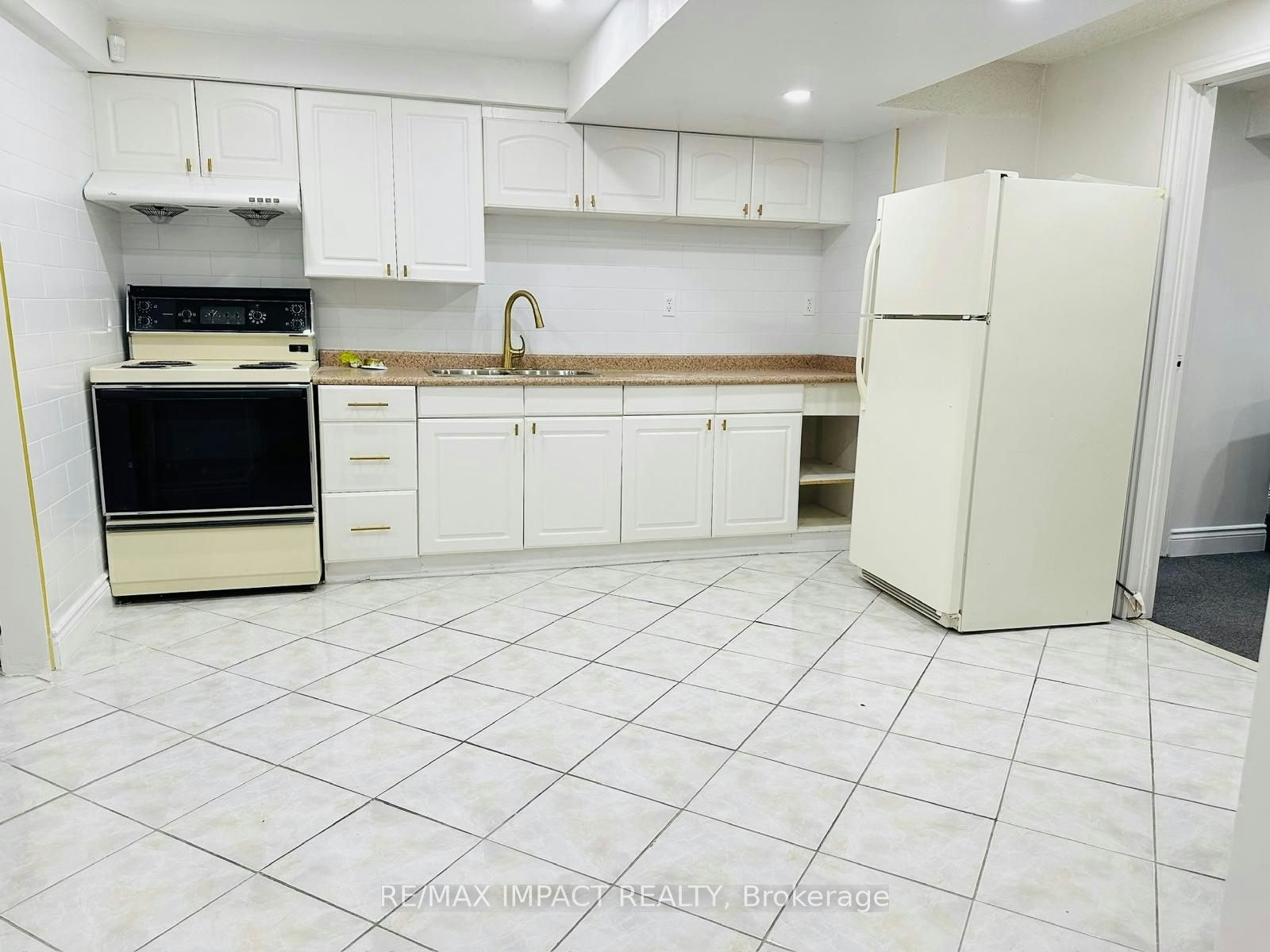 25 Caldbeck Avenue, Markham, ON, L3S 3H4 - 5