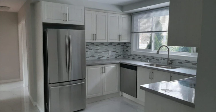 Main Floor-336 Ontario Street, Newmarket, ON, L3Y 2K3 - 9