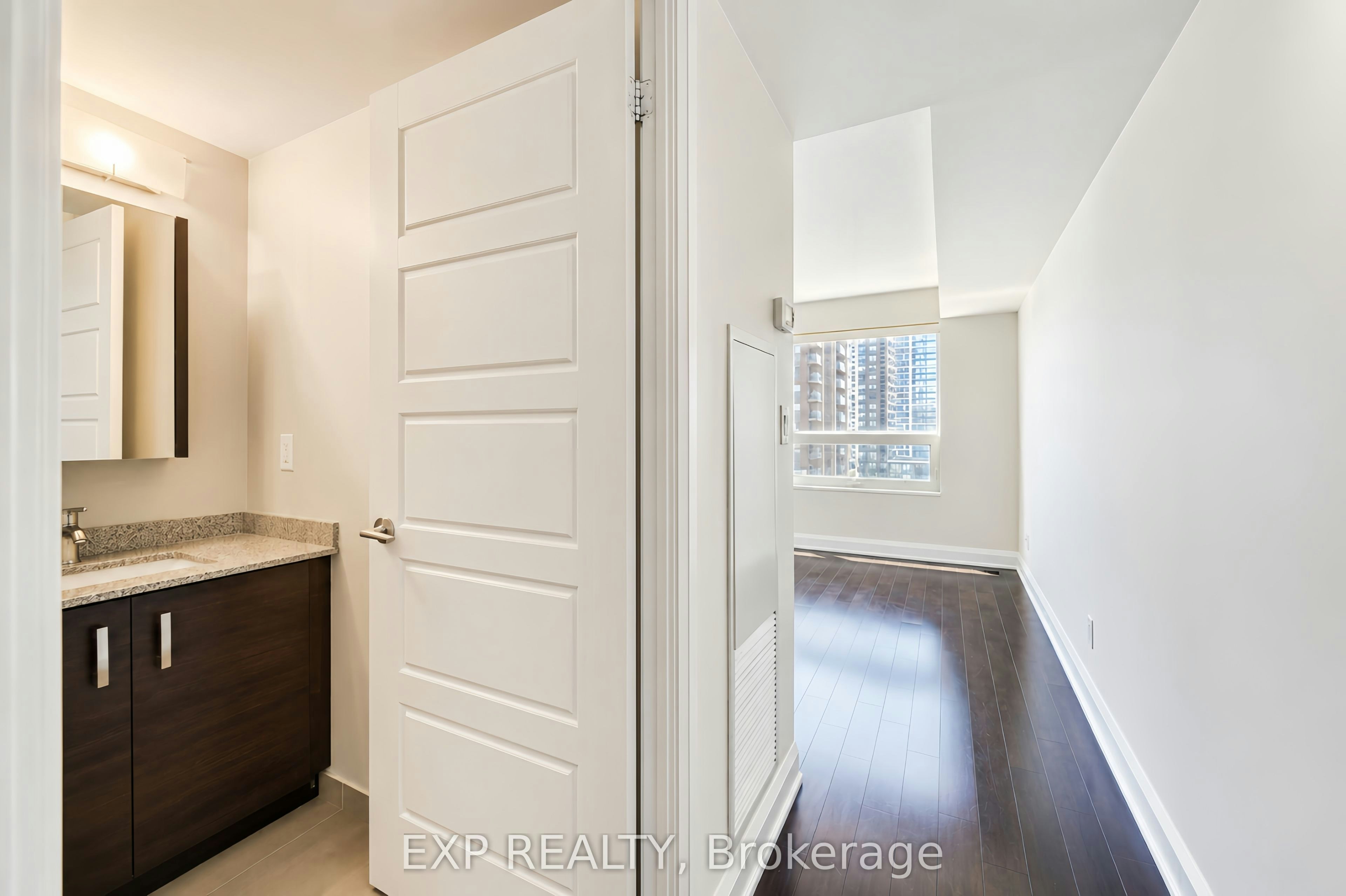 1207-1 Uptown Drive, Markham, ON, L3R 5C1 - 11