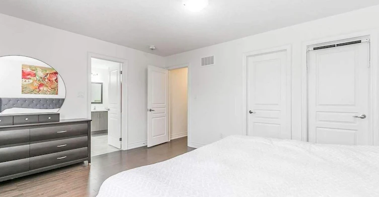 17 Larkfield Crescent, East Gwillimbury, ON, L9N 0P7 - 22