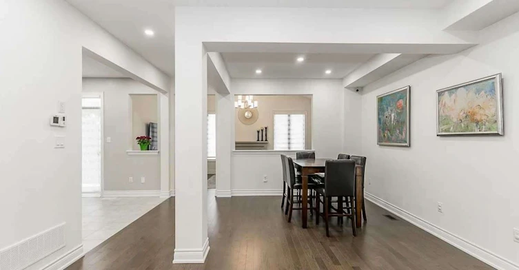 17 Larkfield Crescent, East Gwillimbury, ON, L9N 0P7 - 9