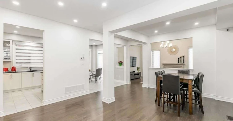 17 Larkfield Crescent, East Gwillimbury, ON, L9N 0P7 - 8