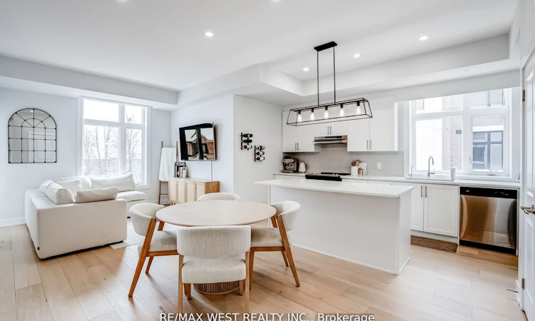 223-9560 Islington Avenue