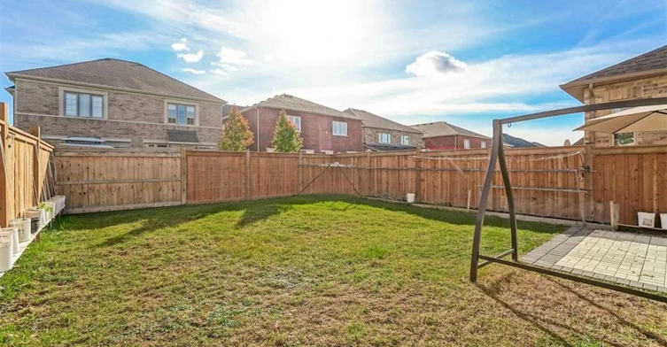 51 Temple Avenue, East Gwillimbury, ON, L9N 0P2 - 37