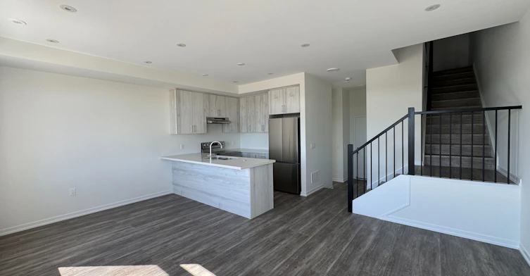 1472 19th Avenue, Richmond Hill, ON, L4E 1P5 - 6