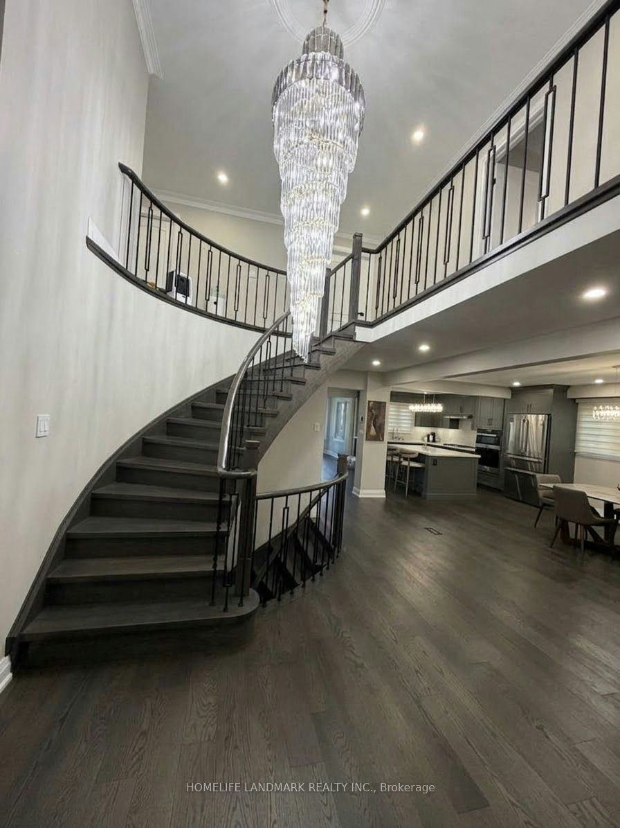 Upper 11 Ravenhill Crescent, Markham, ON, L3S 2V6 - 2