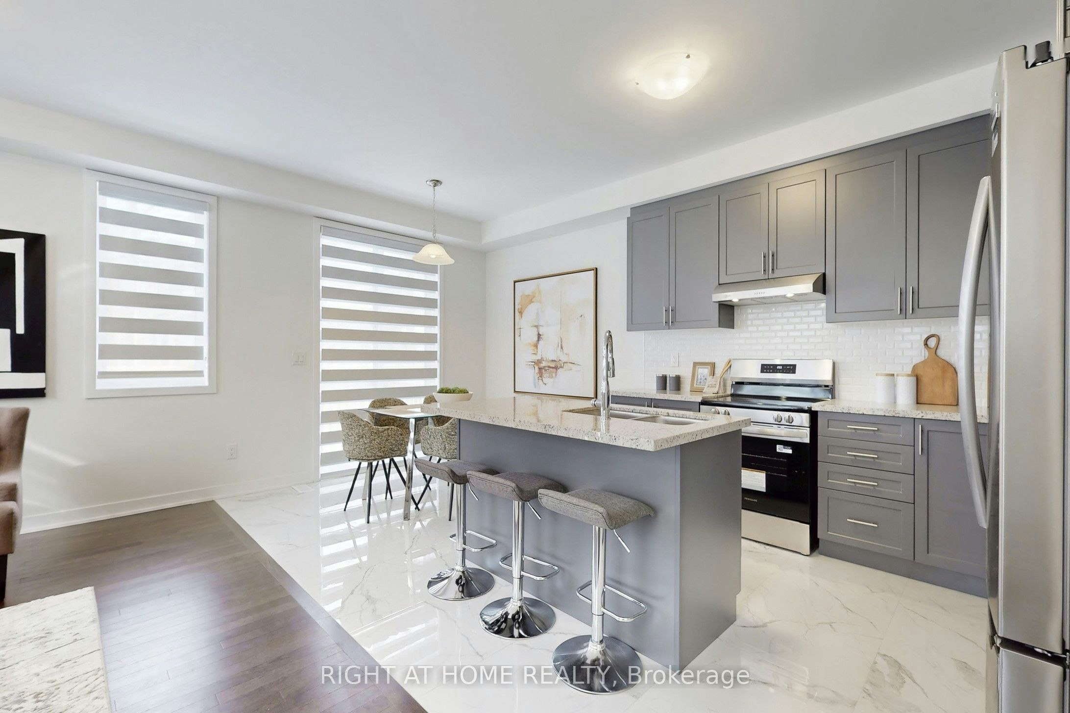 154 Anna Russell Way, Markham, ON, L3R 3X3 - 7