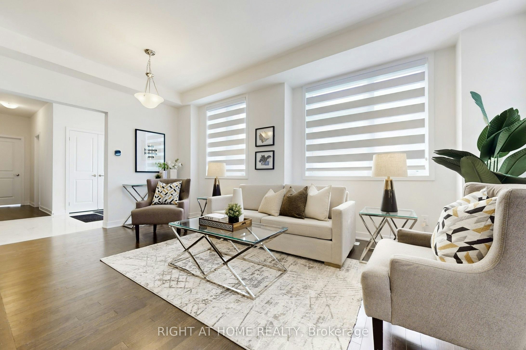 154 Anna Russell Way, Markham, ON, L3R 3X3 - 2