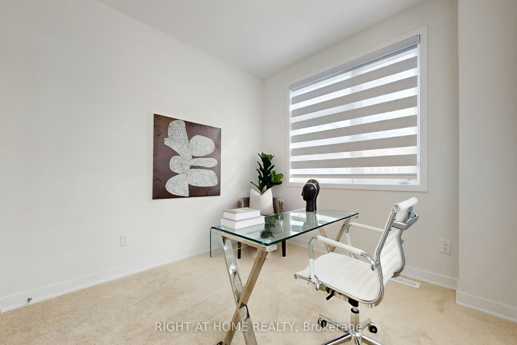 154 Anna Russell Way, Markham, ON, L3R 3X3 - 16