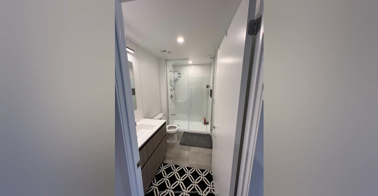 D617-8 Beverley Glen Boulevard, Vaughan, ON, L4J 0L5 - 6
