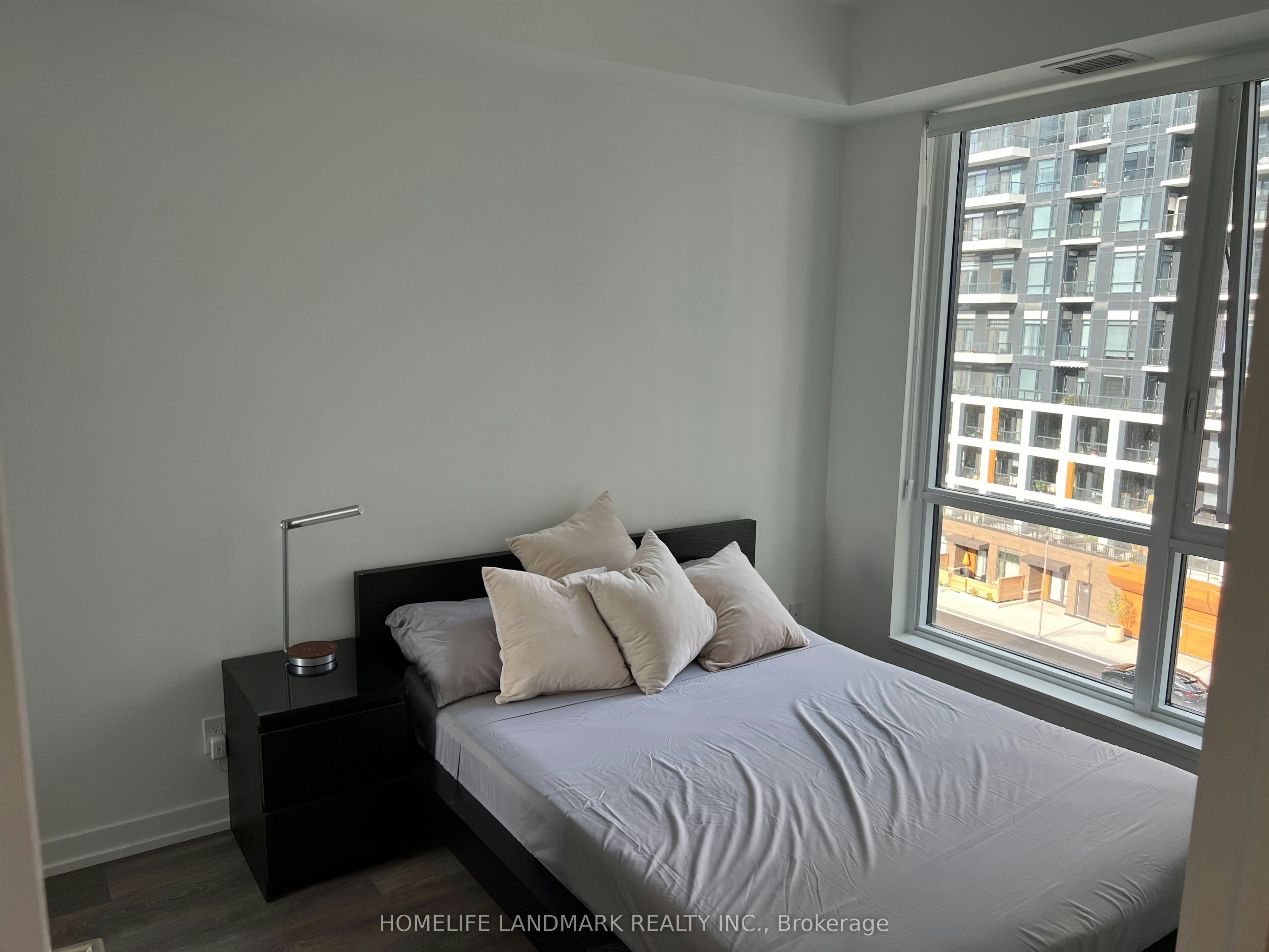 D617-8 Beverley Glen Boulevard, Vaughan, ON, L4J 0L5 - 3