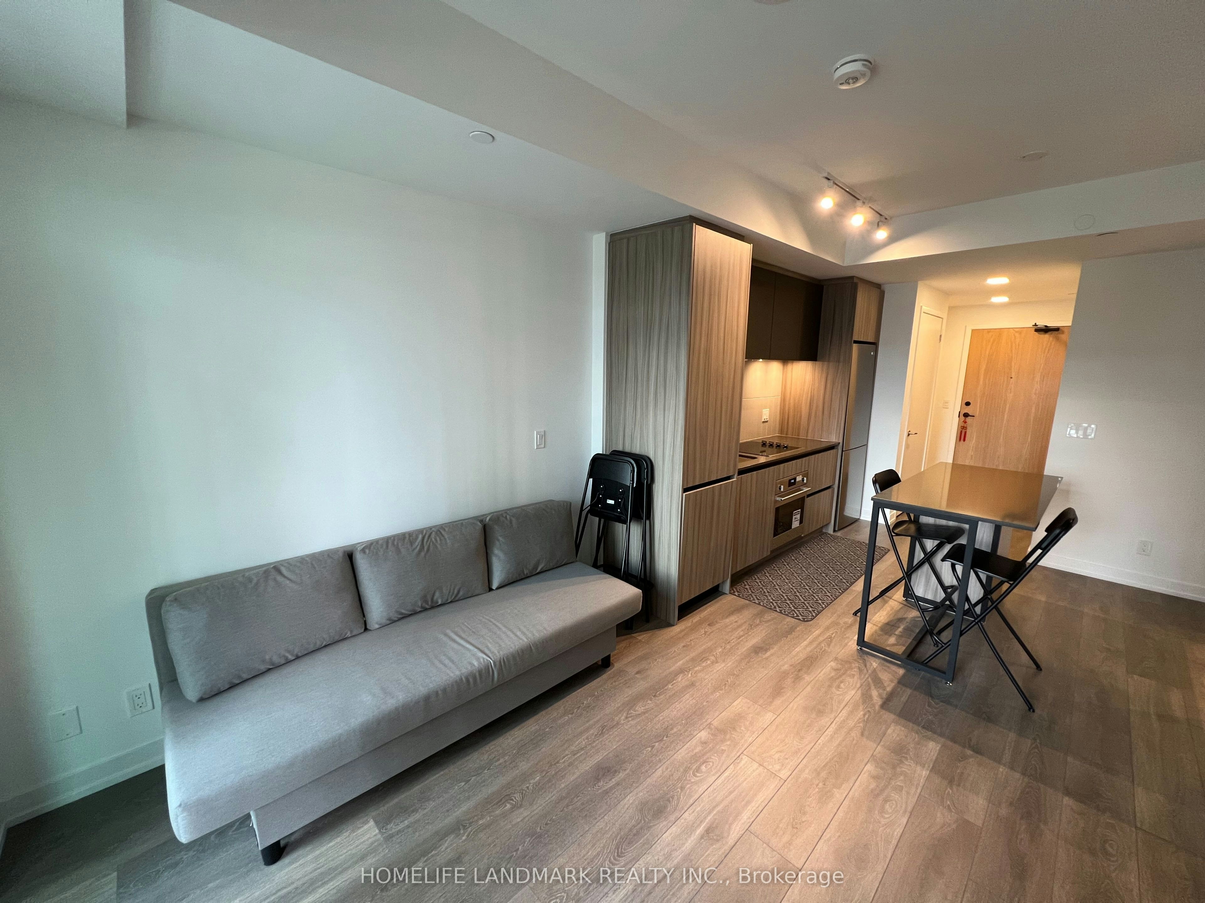 D617-8 Beverley Glen Boulevard, Vaughan, ON, L4J 0L5 - 5