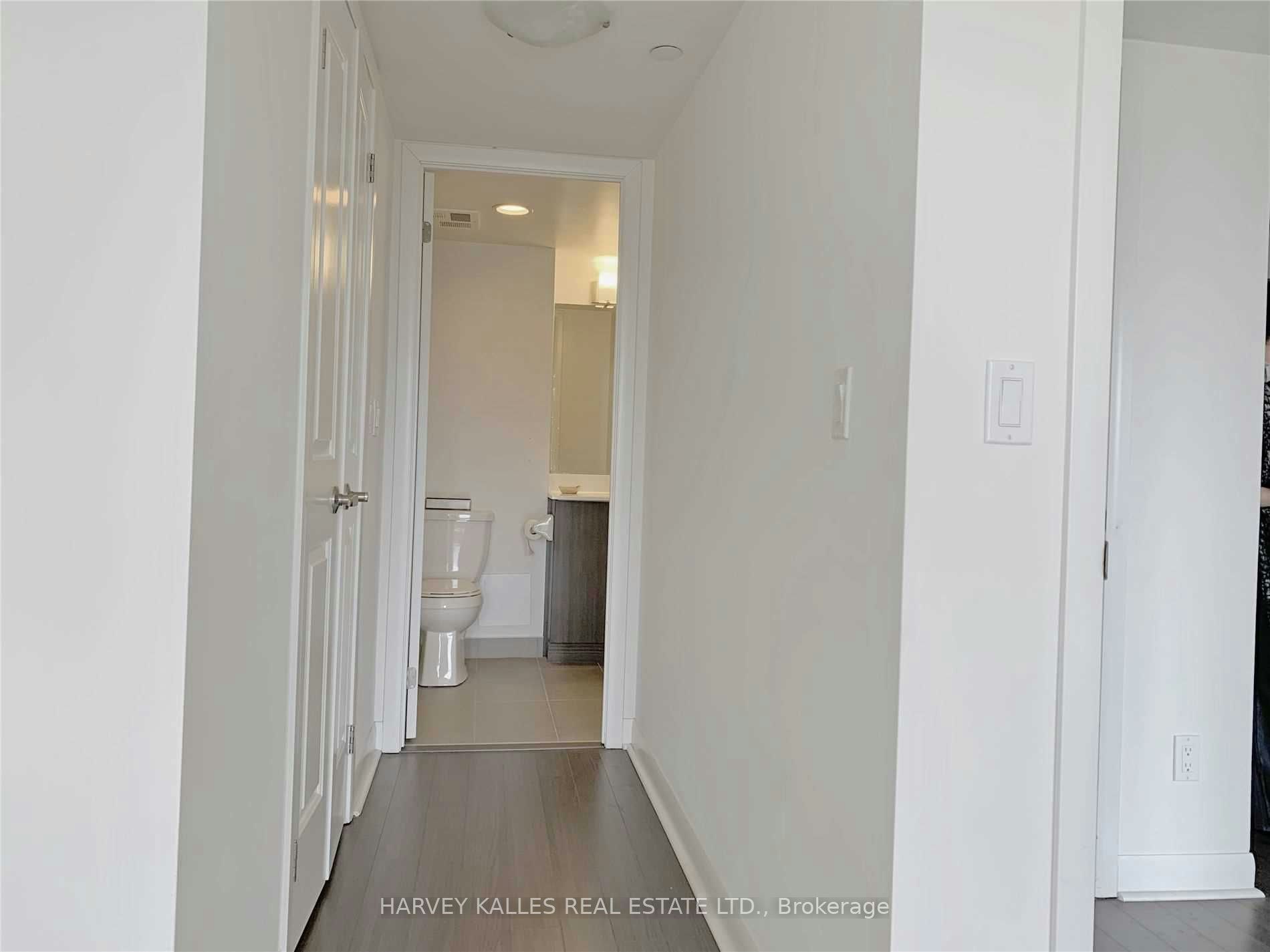 216-75 Norman Bethune Avenue, Richmond Hill, ON, L4B 0B6 - 8