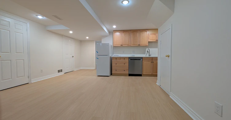 8 Muster Court, Markham, ON, L3R 9G5 - 10