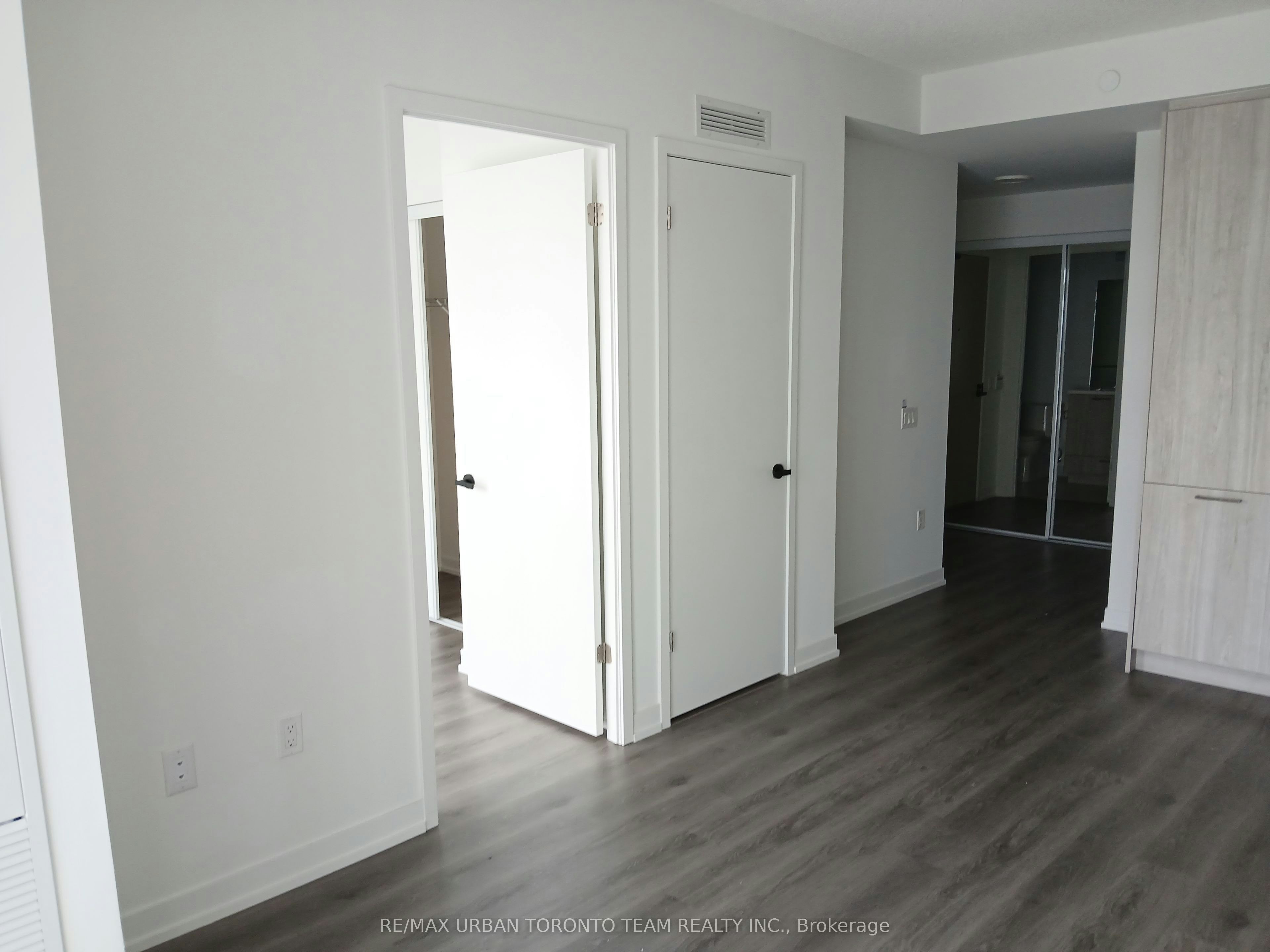 6001-225 Commerce Street, Vaughan, ON, L4K 0R1 - 6