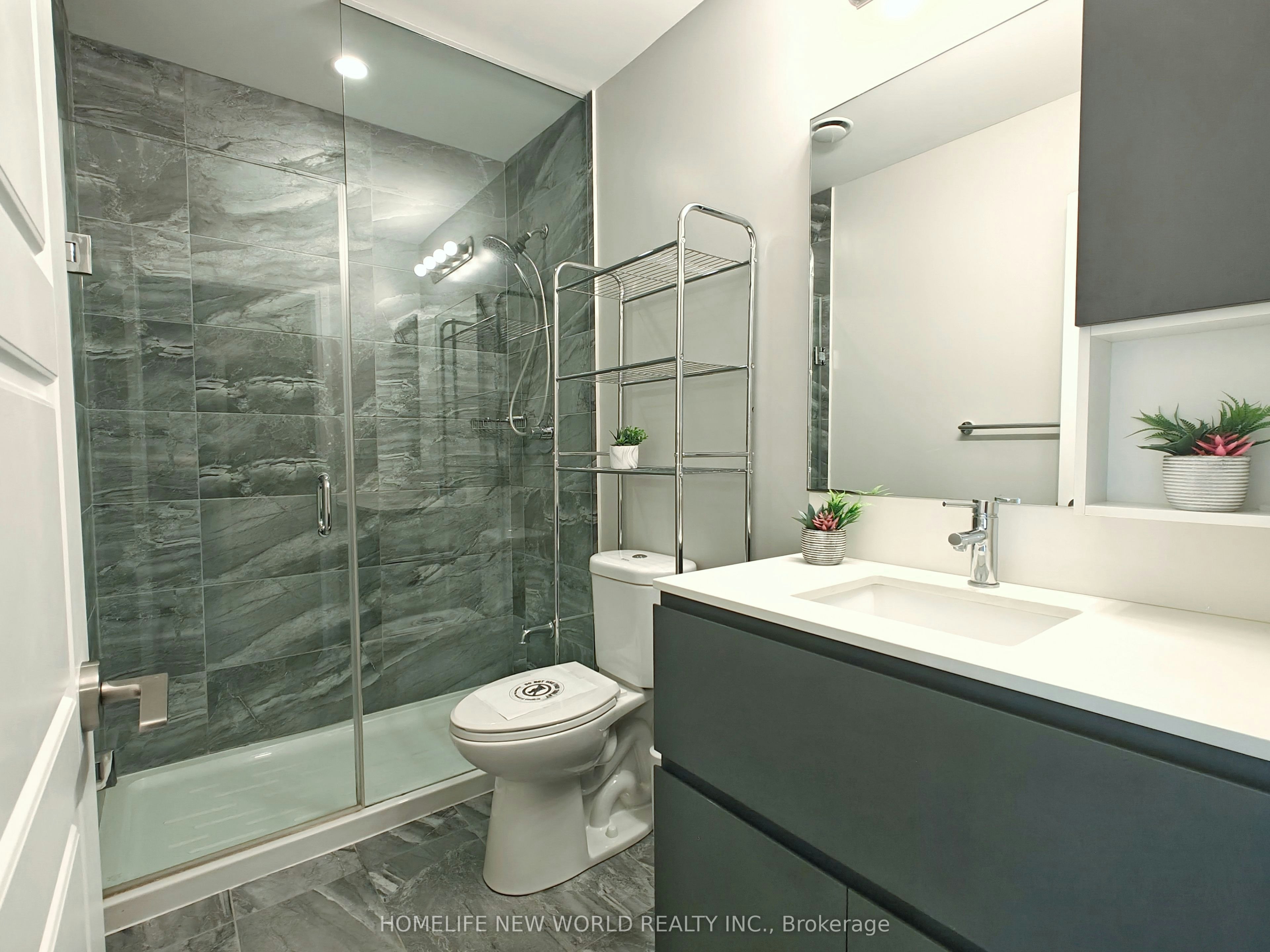 605-25 Water Walk Drive, Markham, ON, L3P 1N3 - 4