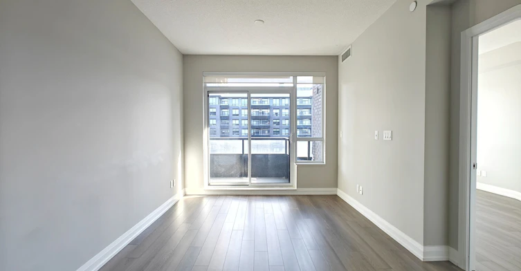 605-25 Water Walk Drive, Markham, ON, L3P 1N3 - 6