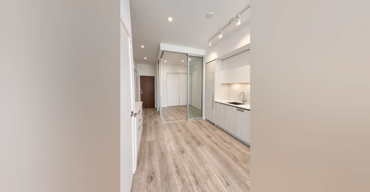 202-1000 Portage Parkway, Vaughan, ON, L4K 0L1 - 5