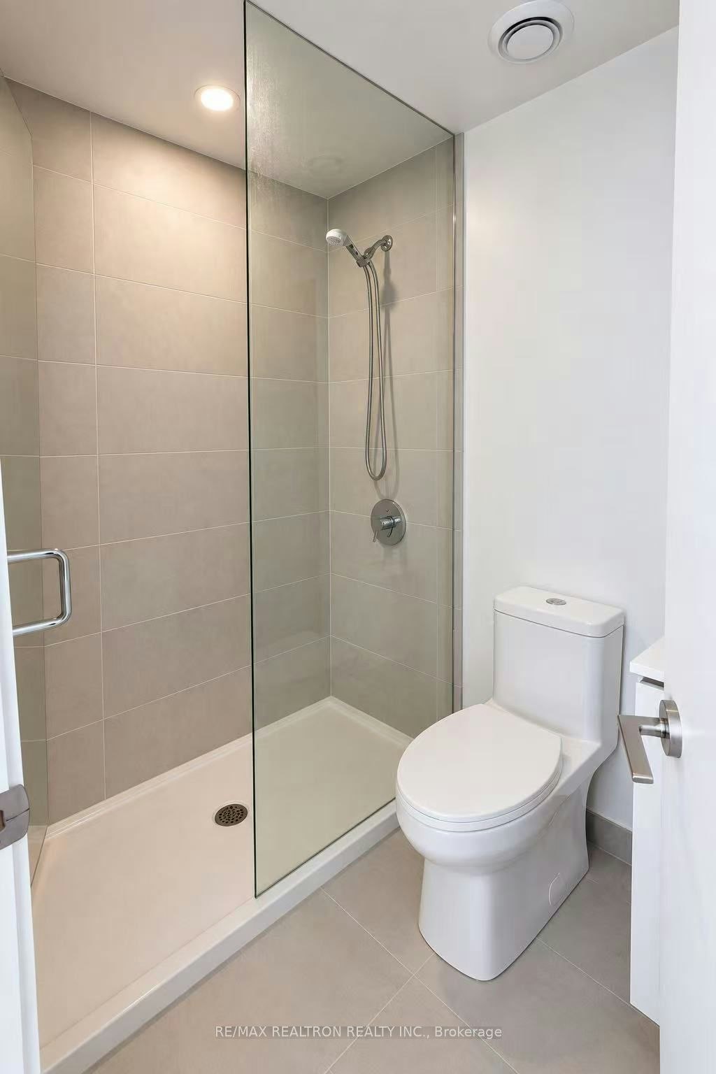 202-1000 Portage Parkway, Vaughan, ON, L4K 0L1 - 13