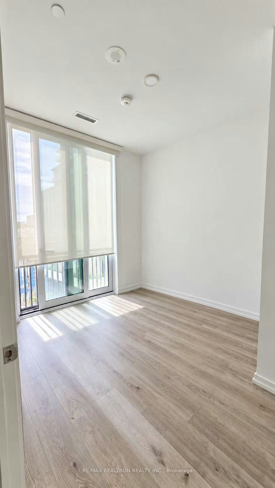 202-1000 Portage Parkway, Vaughan, ON, L4K 0L1 - 10