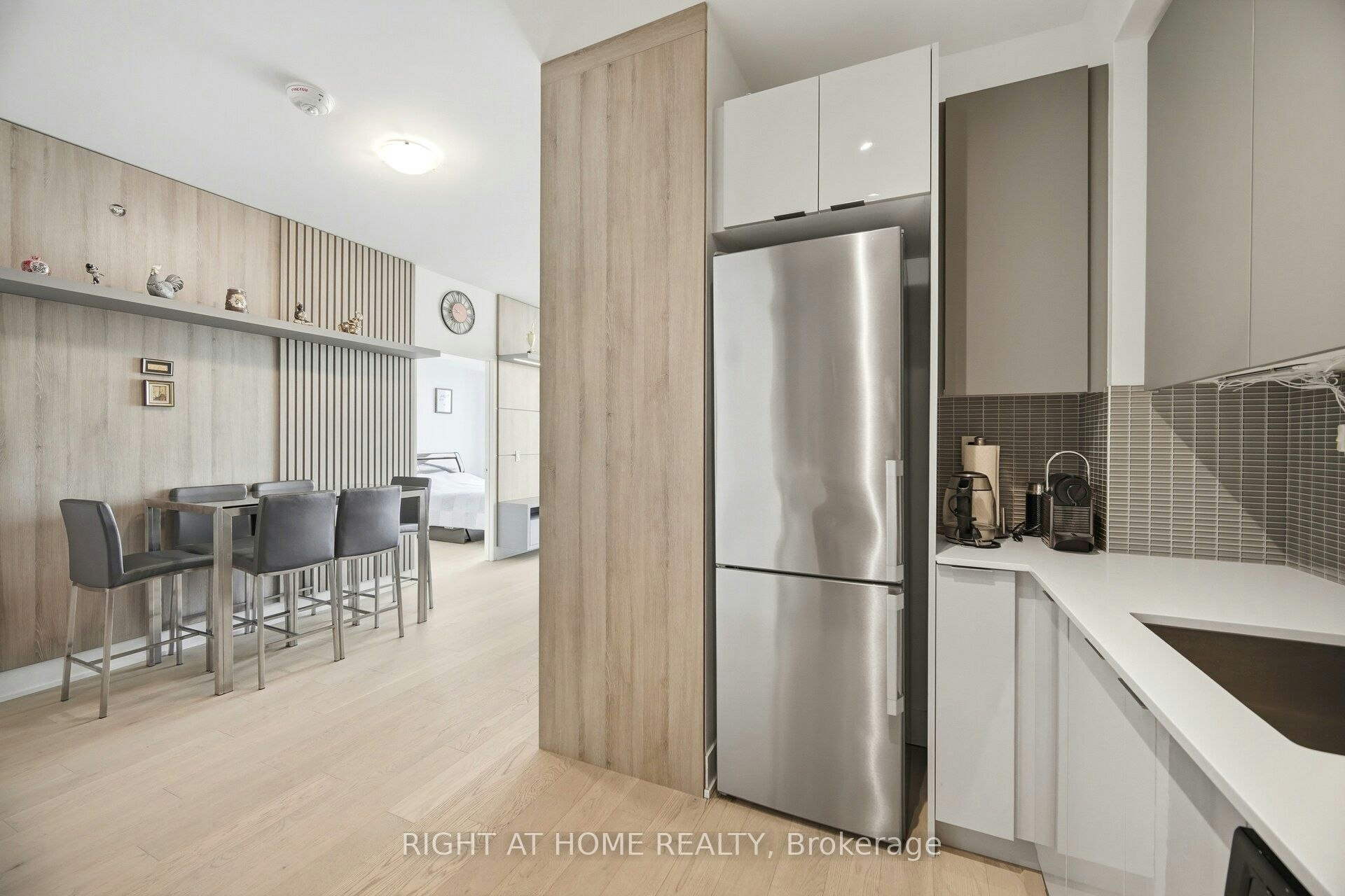 1704-2908 Highway 7 Road, Vaughan, ON, L4K 0K5 - 6