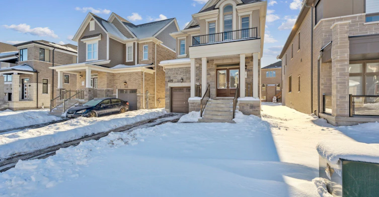 699 Newlove Street, Innisfil, ON, L9S 0R8 - 2