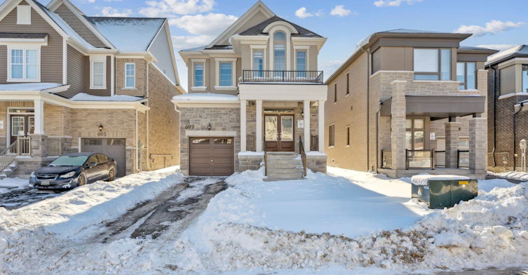699 Newlove Street, Innisfil, ON, L9S 0R8
