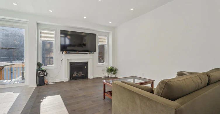 699 Newlove Street, Innisfil, ON, L9S 0R8 - 10