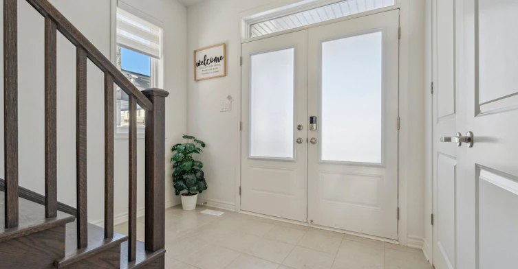 699 Newlove Street, Innisfil, ON, L9S 0R8 - 5